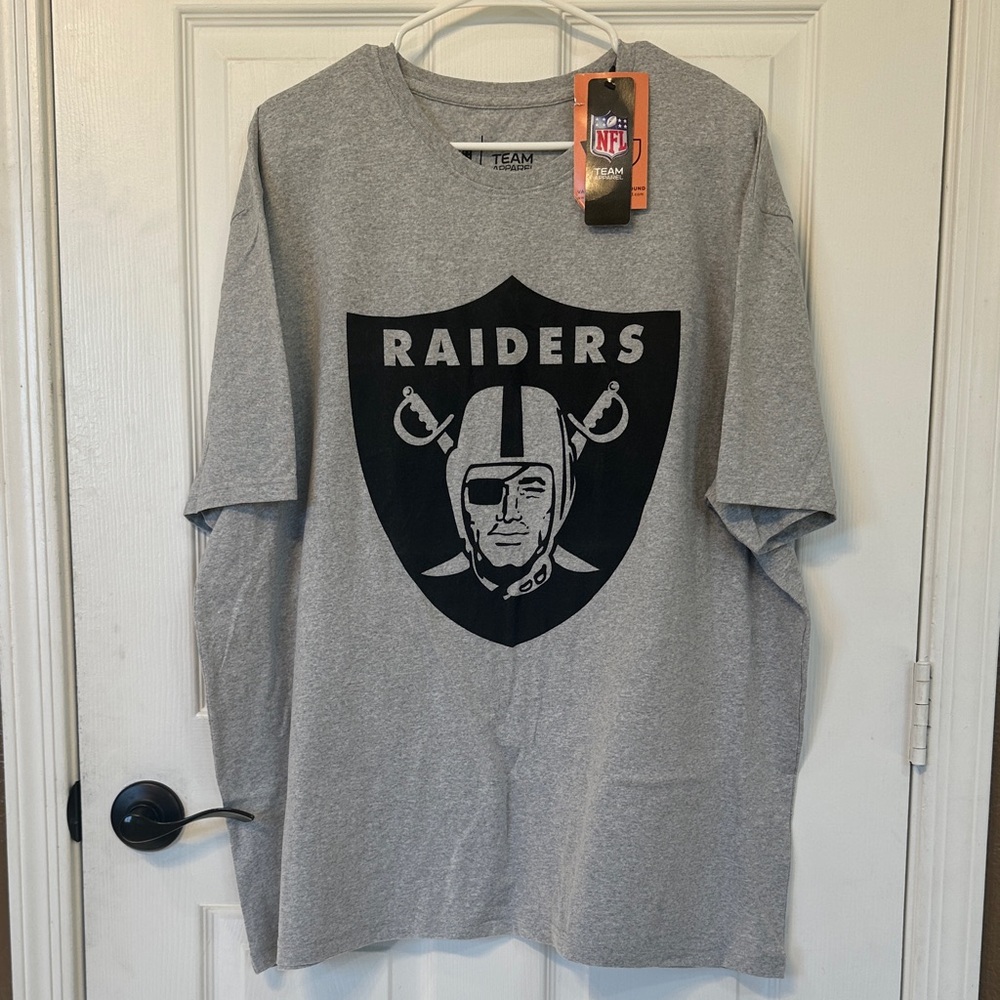 NFL Raiders Gray T-Shirt with Black Logo